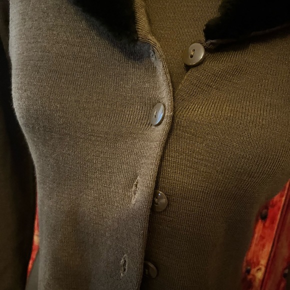 1960s Vintage 2 piece Dress with Fur collar Cardigan - Picture 6 of 7